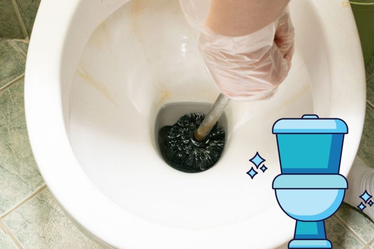 Astuce pour enlever une tache marron dans la cuvette des toilettes