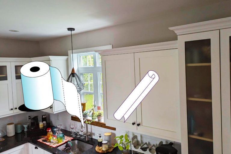 Truc pour ne plus nettoyer le haut des armoires de cuisine