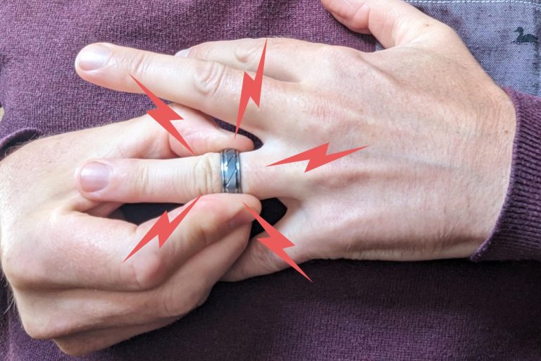 Astuce pour enlever une bague trop serrée